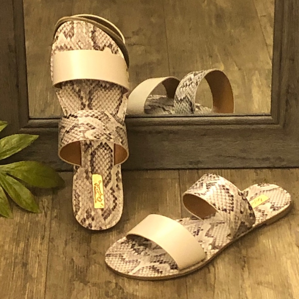 🤍🐍 NEW Snake Print Double Band Slip On Sandals🤍